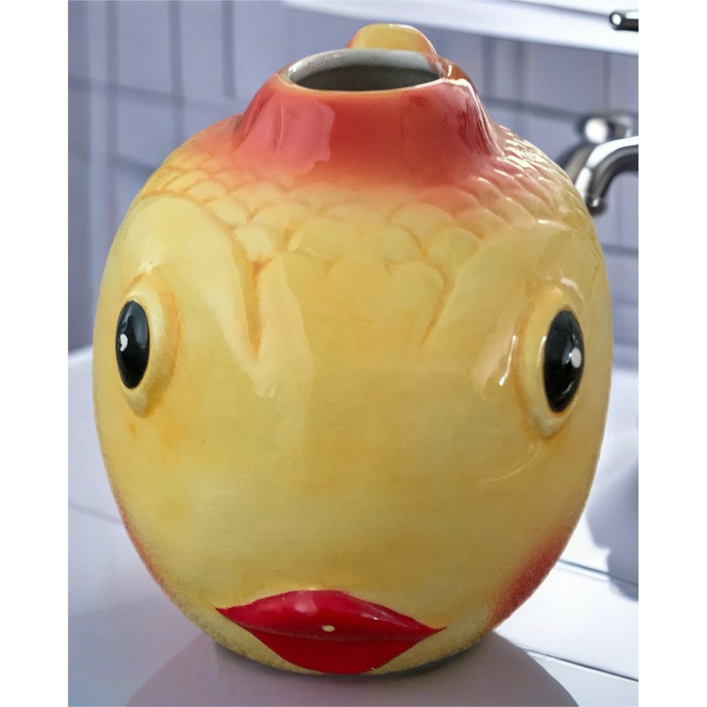 Ceramic Fish tissue holder Vintage Retro Whimsigoth Kitsch 8in Rare